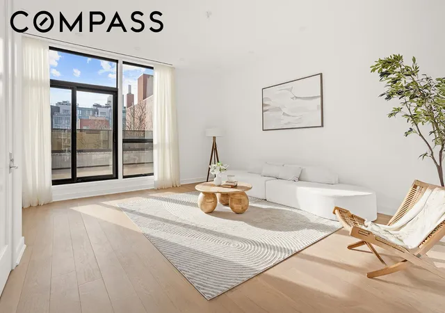 3rd image of 145 Conselyea St, New York City, NY 11211