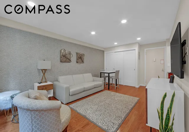 2nd image of 2 Tudor City Pl, New York City, NY 10017