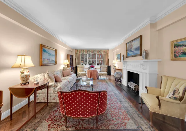 1st image of 710 Park Ave #2A, New York City, NY 10021 | MLS# RLS20107112