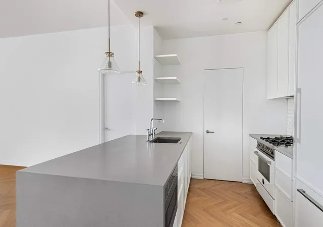 Photo 2 of House for sale at 184 Kent Ave #D607, New York City, NY 11249 | MLS# RLS20107127 | Listing updated on 2026-10-07