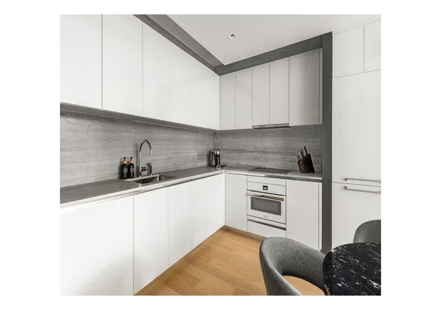 Photo 3 of House for sale at 1 Wall St #710, New York City, NY 10004 | MLS# RLS20107142 | Listing updated on 2026-08-03
