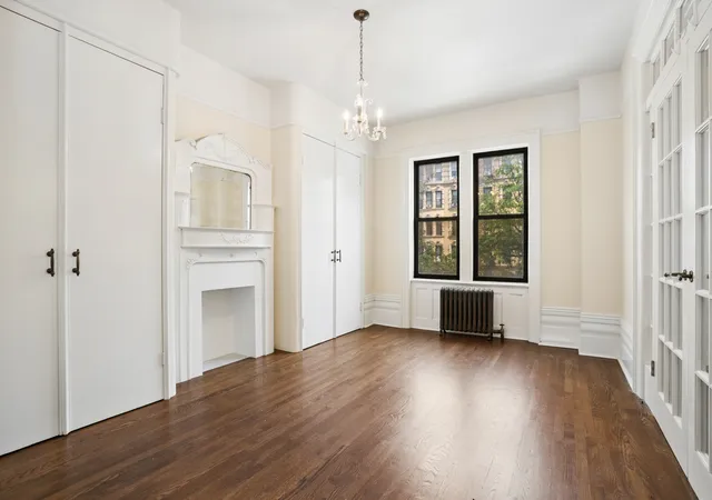Photo 3 of House for sale at 193 2nd Avenue #6, New York City, NY 10003 | MLS# RLS20107339 | Listing updated on 2026-08-04