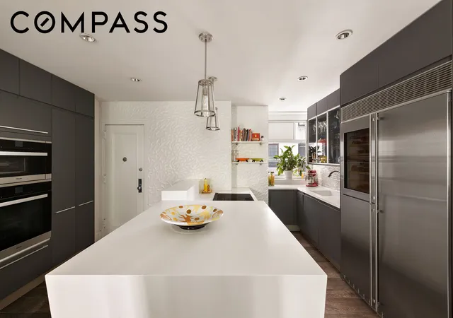 4th image of 108 E 82Nd St #4D, New York City, NY 10028 | MLS# RLS20107424
