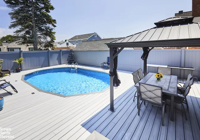 Photo 1 of Multi family home for sale at 542 Beach 129th St, New York City, NY 11694 | MLS# RLS20107453 | Listing updated on 2026-08-04