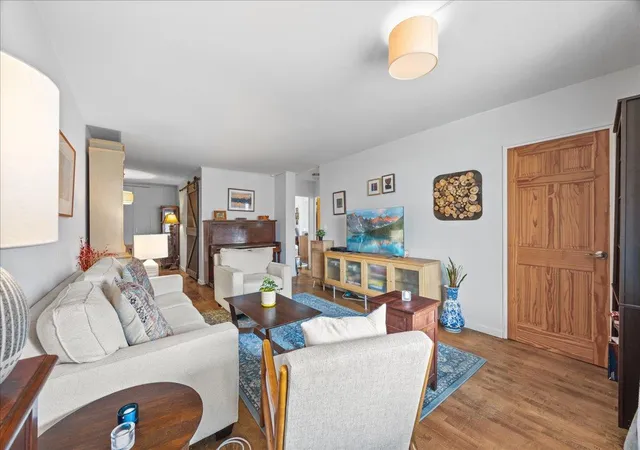 2nd image of 5700 Arlington Ave #18V, New York City, NY 10471 | MLS# RLS20107570
