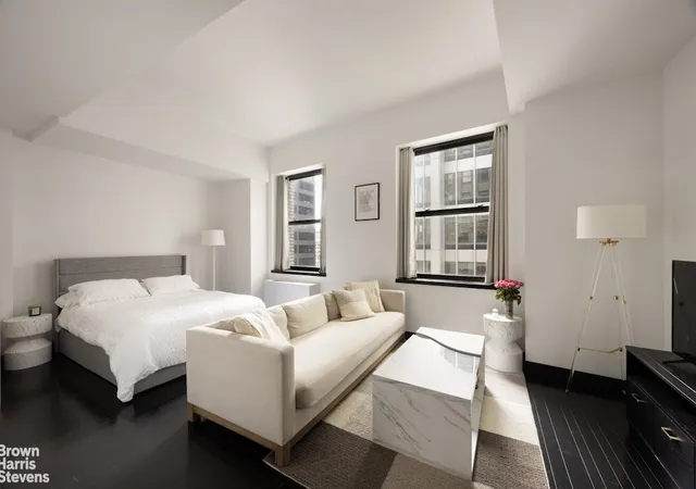 Photo 2 of House for sale at 20 Pine St #2905, New York City, NY 10005 | MLS# RLS20107590 | Listing updated on 2026-08-05