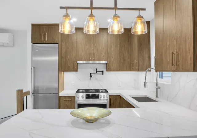Photo 3 of Single family home for sale at 204 Richards St, New York City, NY 11231 | MLS# RLS20107706 | Listing updated on 2026-08-05