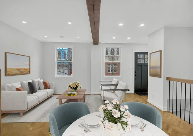 Photo 4 of Single family home for sale at 204 Richards St, New York City, NY 11231 | MLS# RLS20107706 | Listing updated on 2026-08-05