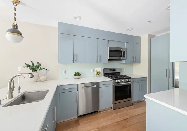 4th image of 26 Broadway #204, New York City, NY 11249 | MLS# RLS20107560