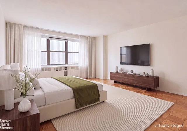 Photo 3 of House for sale at 330 3rd Avenue #14L, New York City, NY 10010 | MLS# RLS20108228 | Listing updated on 2026-09-01