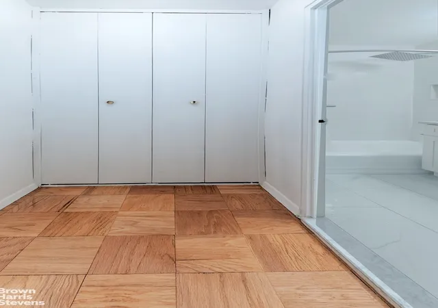 Photo 5 of House for sale at 330 3rd Avenue #14L, New York City, NY 10010 | MLS# RLS20108228 | Listing updated on 2026-09-01