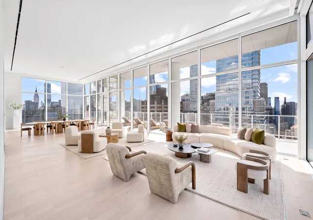 Listing Photo 4 - Condo for sale in building located at 200 E 59Th St, New York City, NY 10022 - Unit #PH34