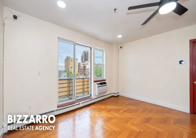 Photo 3 of House for sale at 2955 Brighton 4th St #3B, New York City, NY 11235 | MLS# RLS20109214 | Listing updated on 2026-10-07