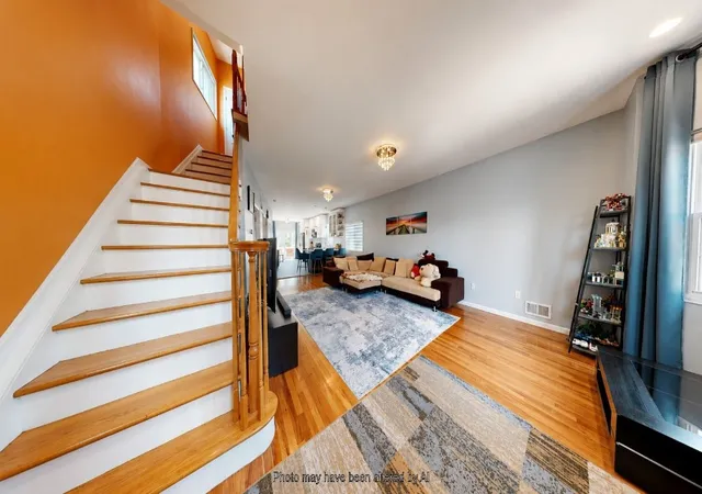 Photo 2 of Single family home for sale at 810 Nugent Ave, New York City, NY 10306 | MLS# RLS20110188 | Listing updated on 2026-08-28