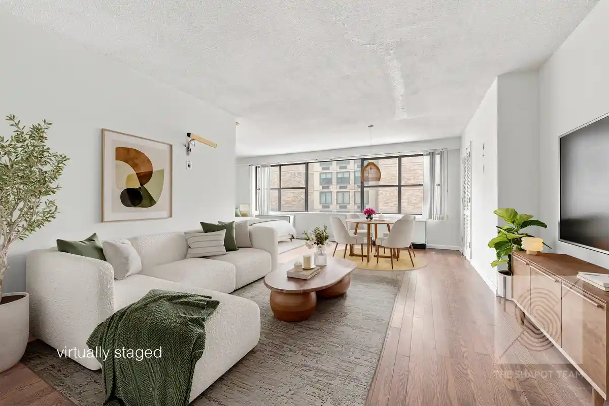 Listing Photo 1 - Condo for sale in 1065 Park Ave located at 1065 Park Ave, New York City, NY 10128 - Unit #9D