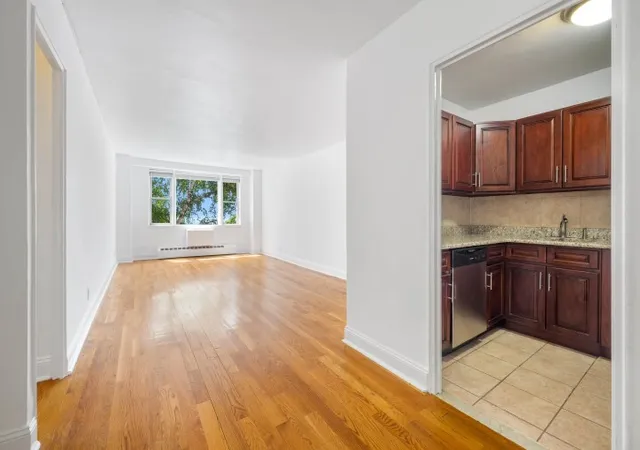 Photo 3 of House for sale at 5700 Arlington Ave #3N, New York City, NY 10471 | MLS# RLS20111913 | Listing updated on 2026-10-07
