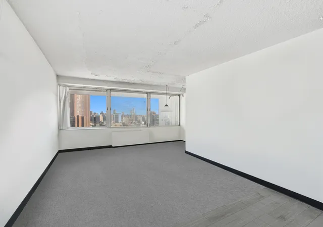 Photo 4 of House for sale at 170-180 Park Row #23D, New York City, NY 10007 | MLS# RLS20111990 | Listing updated on 2026-09-01