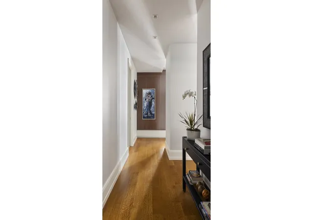Photo 2 of House for sale at 10 Madison Sq W #11C, New York City, NY 10010 | MLS# RLS20112497 | Listing updated on 2026-09-28