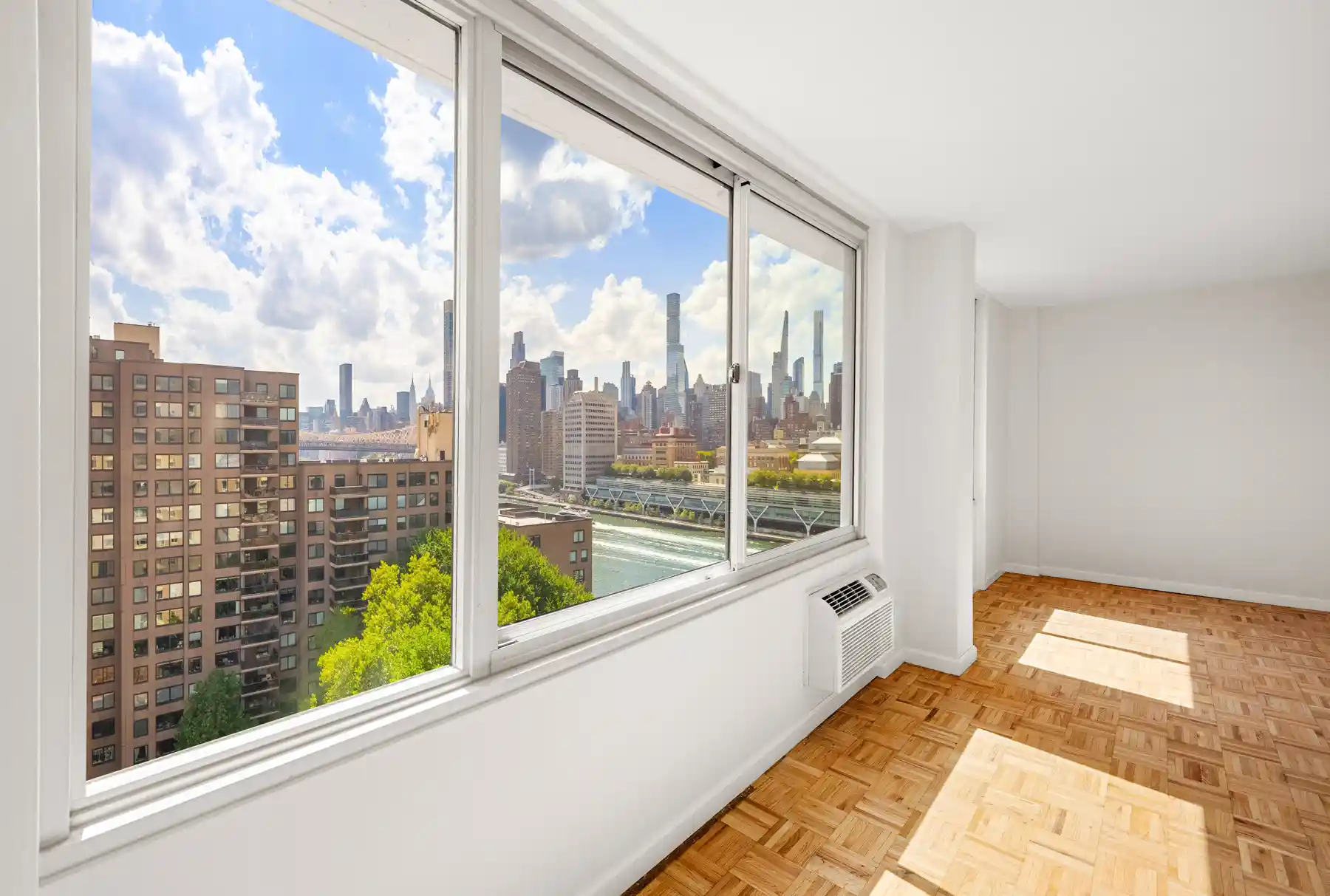 Photo 1 of Condo for sale at 555 Main St #1408, New York City, NY 10044 | MLS# RLS20112705 | Listing updated on 2026-10-31