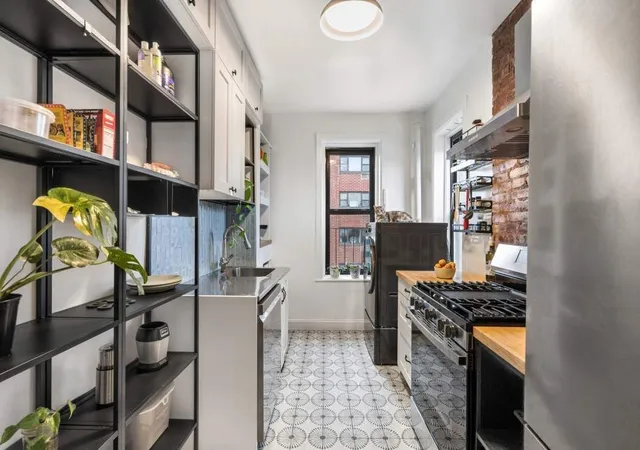 Condo for sale at 427 W 154th Street #9, New York City, NY 10032 | MLS# RLS20111160