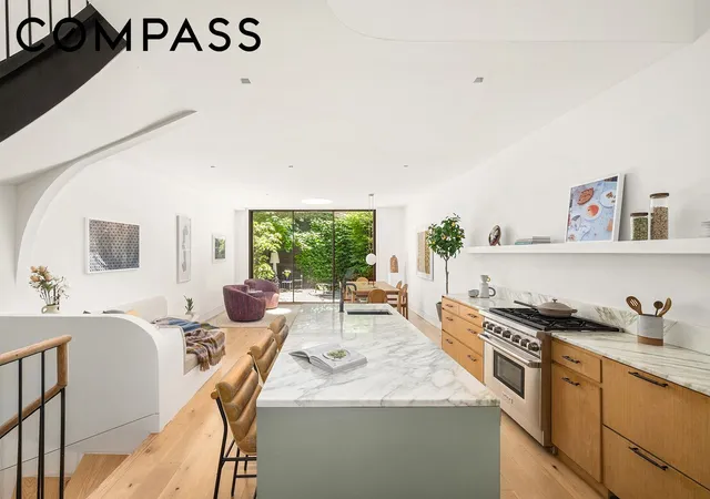 Photo 1 of Sale Pending at 96 Franklin St, New York City, NY 11222 | MLS# RLS20109964 | Listing updated on 2026-10-07