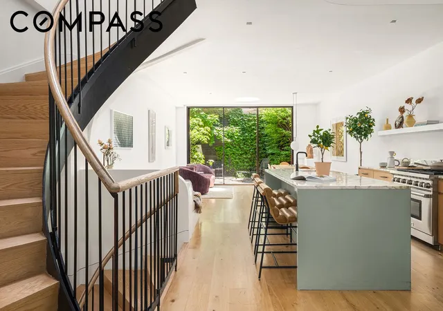 Photo 2 of Sale Pending at 96 Franklin St, New York City, NY 11222 | MLS# RLS20109964 | Listing updated on 2026-10-07