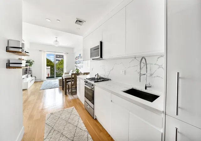 Photo 3 of House for sale at 21 Powers St #PHC, New York City, NY 11211 | MLS# RLS20113705 | Listing updated on 2026-10-07