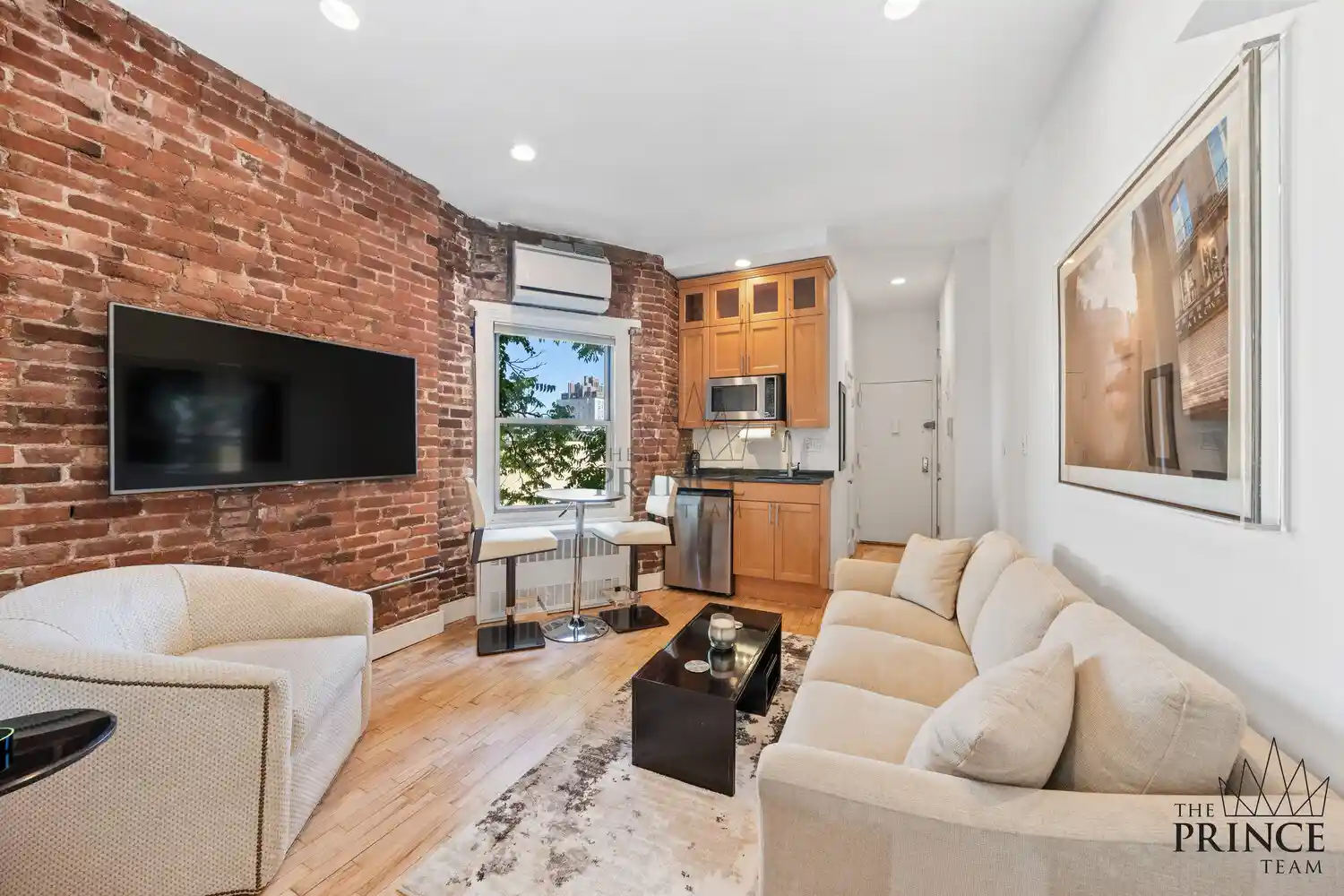 Photo 1 of Townhouse for sale at 77 Perry St #5D, New York City, NY 10014 | MLS# RLS20114053 | Listing updated on 2026-10-30
