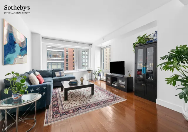Photo 1 of House for sale at 44-27 Purves St #7A, New York City, NY 11101 | MLS# RLS20115879 | Listing updated on 2026-09-17