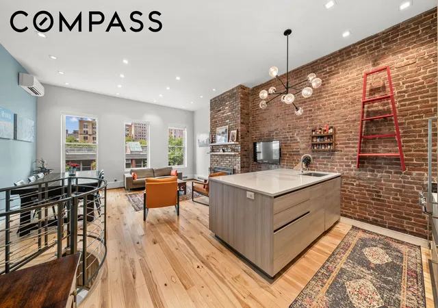 Photo 4 of House for sale at 157 W 78th Street #PH, New York City, NY 10024 | MLS# RLS20108393 | Listing updated on 2026-10-07