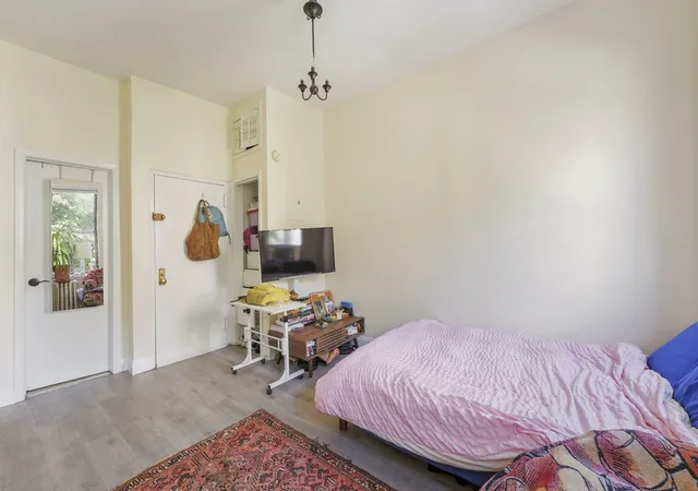 Photo 3 of House for sale at 424 E 115th Street #3A, New York, NY 10029 | MLS# RLS20116801 | Listing updated on 2026-09-22