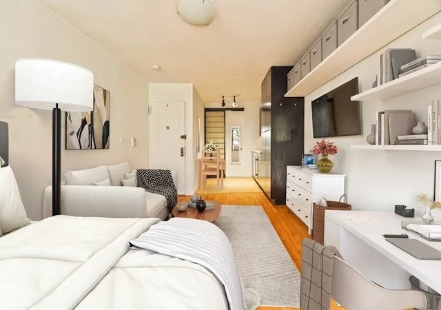Photo 4 of House for sale at 20 Jane St #4C, New York City, NY 10014 | MLS# RLS20116866 | Listing updated on 2026-09-25