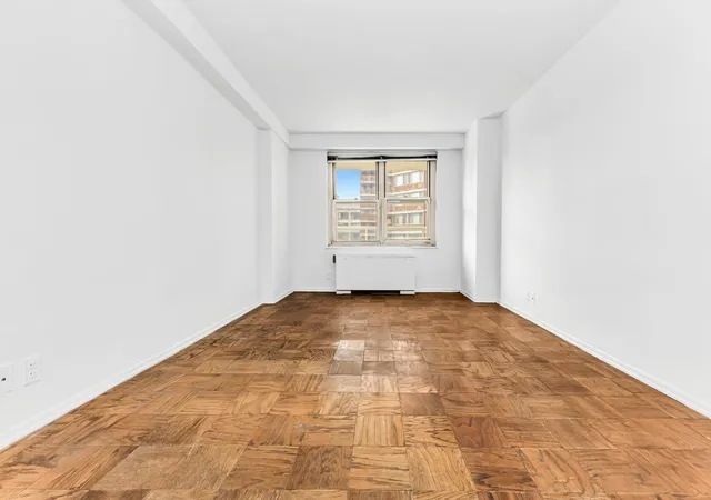 Photo 4 of House for sale at 305 E 24th Street #14-T, New York City, NY 10010 | MLS# RLS20117102 | Listing updated on 2026-09-27