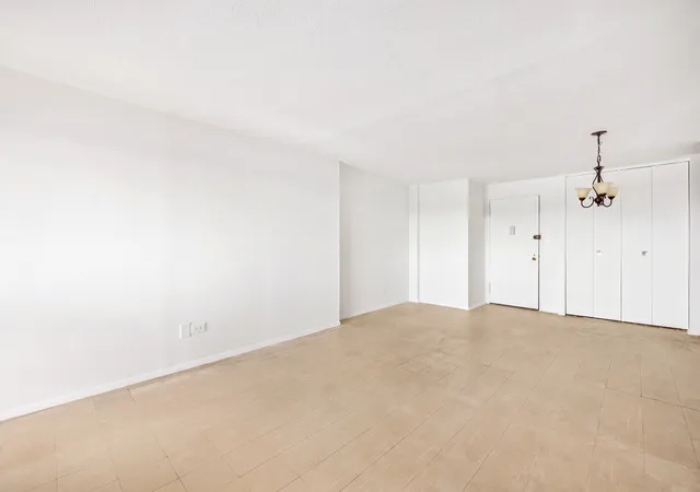 Photo 3 of Sale Pending at 333 Pearl St #26B, New York City, NY 10038 | MLS# RLS20117116 | Listing updated on 2026-10-02