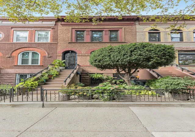 Townhouse for sale at 807 Lincoln Pl, New York City, NY 11216 | MLS# RLS20116818