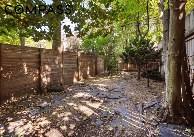 Photo 3 of Townhouse for sale at 413 Pacific St, New York City, NY 11217 | MLS# RLS20117157 | Listing updated on 2026-09-24