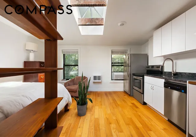 Photo 4 of Townhouse for sale at 413 Pacific St, New York City, NY 11217 | MLS# RLS20117157 | Listing updated on 2026-09-24