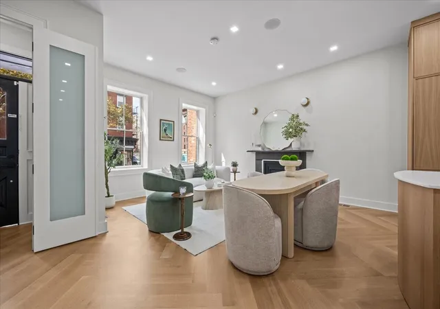 Photo 3 of Single family home for sale at 131 Kane St, New York City, NY 11231 | MLS# RLS20117196 | Listing updated on 2026-10-06
