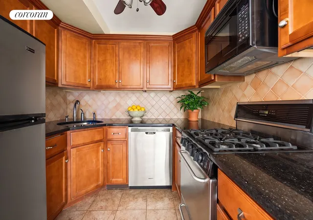 Photo 3 of Condo for sale at 1401 Ocean Ave #16B, New York City, NY 11230 | MLS# RLS20113906 | Listing updated on 2026-10-04
