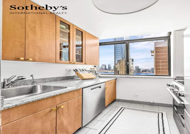 Photo 3 of Sale Pending at 310 E 46th Street #19M, New York City, NY 10017 | MLS# RLS20117291 | Listing updated on 2026-09-24