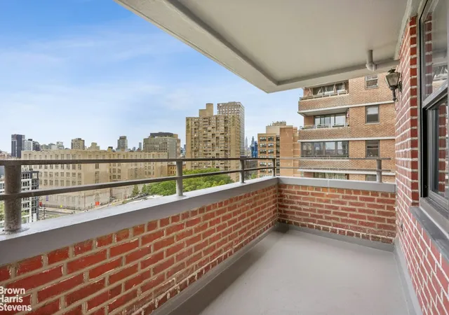 Photo 3 of House for sale at 385 Grand St #L1108, New York City, NY 10002 | MLS# RLS20117298 | Listing updated on 2026-10-07