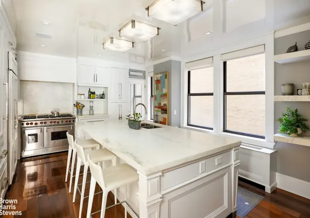 Photo 4 of House for sale at 171 W 79th Street #31/32, New York City, NY 10024 | MLS# RLS20117337 | Listing updated on 2026-09-30