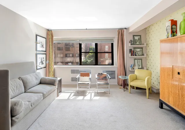 Photo 1 of House for sale at 165 E 72nd Street #3E, New York, NY 10021 | MLS# RLS20117412 | Listing updated on 2026-10-06