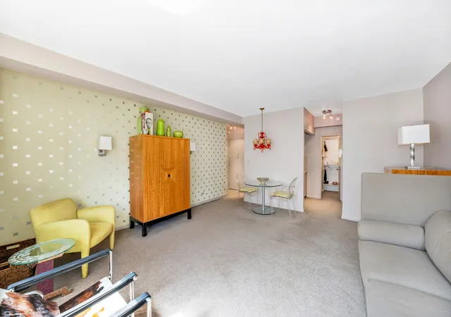 Photo 3 of House for sale at 165 E 72nd Street #3E, New York, NY 10021 | MLS# RLS20117412 | Listing updated on 2026-10-06