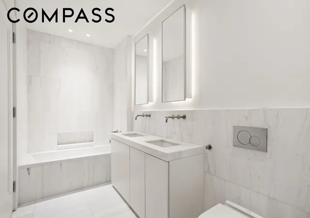 Photo 3 of House for sale at 101 Wall St #11C, New York, NY 10005 | MLS# RLS20117471 | Listing updated on 2026-10-04
