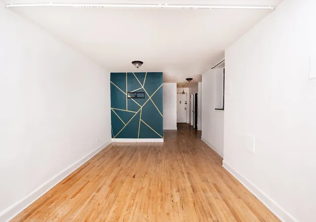 Photo 4 of House for sale at 515 E 7th Street #W6, New York City, NY 11218 | MLS# RLS20117579 | Listing updated on 2026-10-06