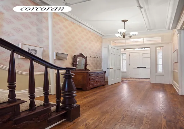 Photo 3 of Single family home for sale at 162 State St, New York City, NY 11201 | MLS# RLS20104939 | Listing updated on 2026-10-06