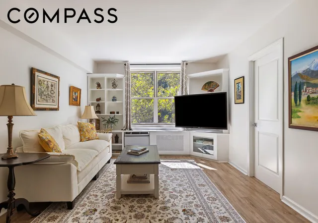 Photo 1 of House for sale at 309 E 87th Street #4R, New York City, NY 10128 | MLS# RLS20117721 | Listing updated on 2026-09-30