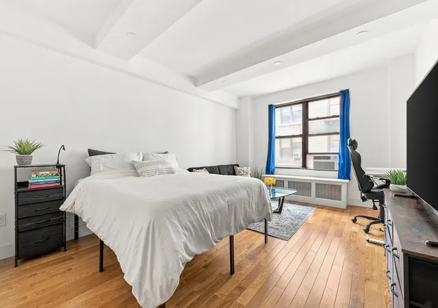 Photo 1 of House for sale at 235 W 102nd Street #3V, New York, NY 10025 | MLS# RLS20117916 | Listing updated on 2026-10-04