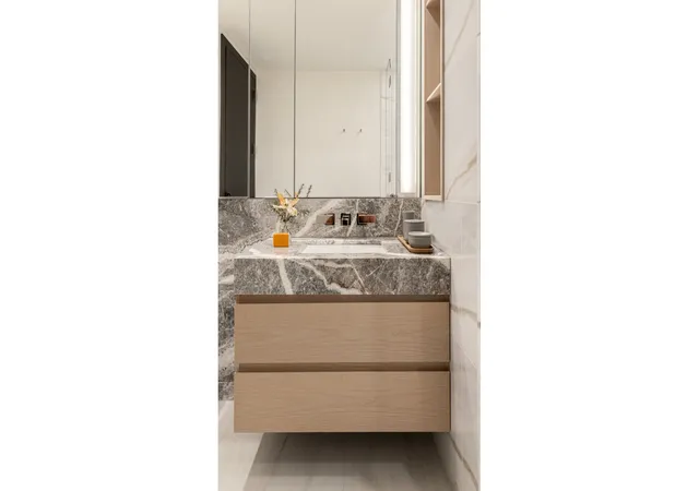 Photo 4 of House for sale at 125 Greenwich St #81B, New York, NY 10006 | MLS# RLS20117994 | Listing updated on 2026-10-07